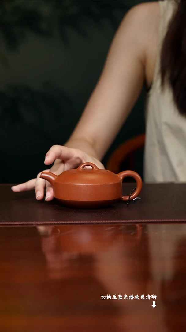 紫砂其他EF18139-陈亮-扁石-朱砂-200cc-内推
