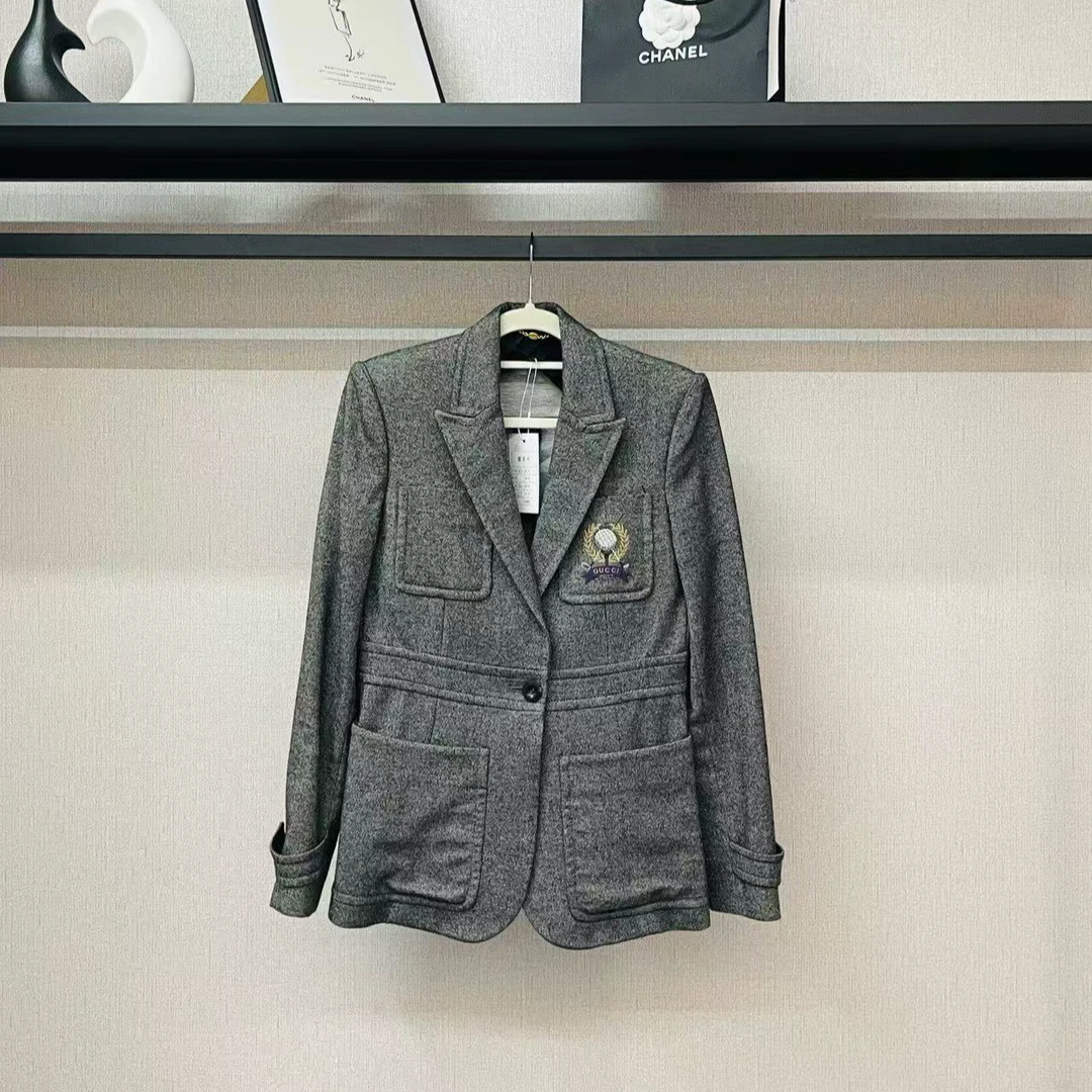 95新 GUCCI/古驰 Gucci/古驰/灰色羊毛刺绣logo西装/f42/编号672