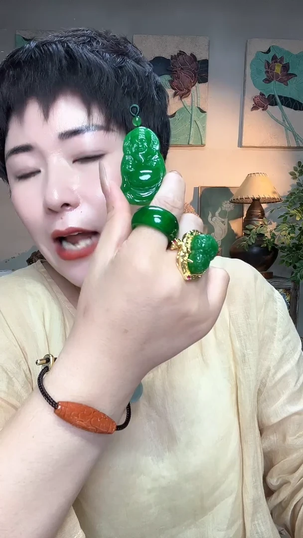 吊坠(赠链)合金翡翠705