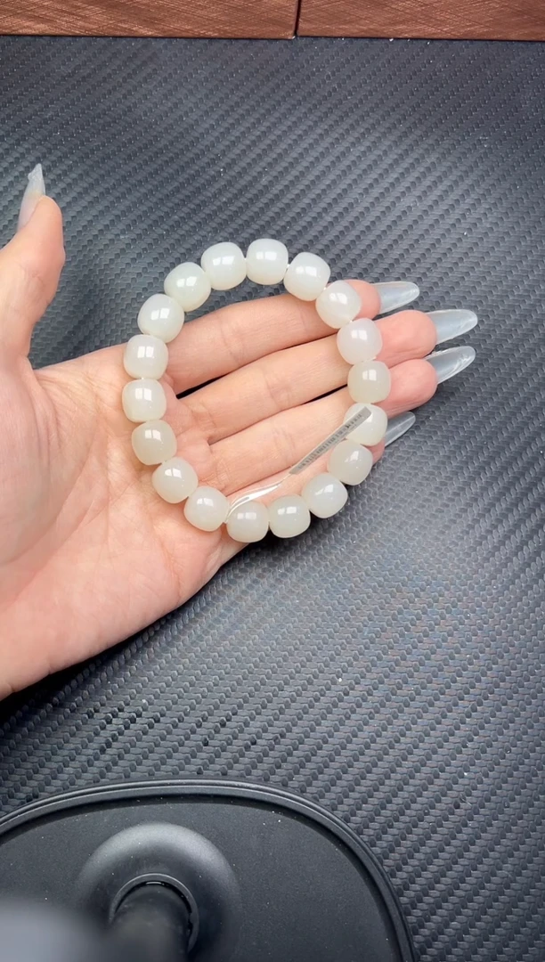 未镶嵌手串和田玉黑山微色差卡12手串JMm