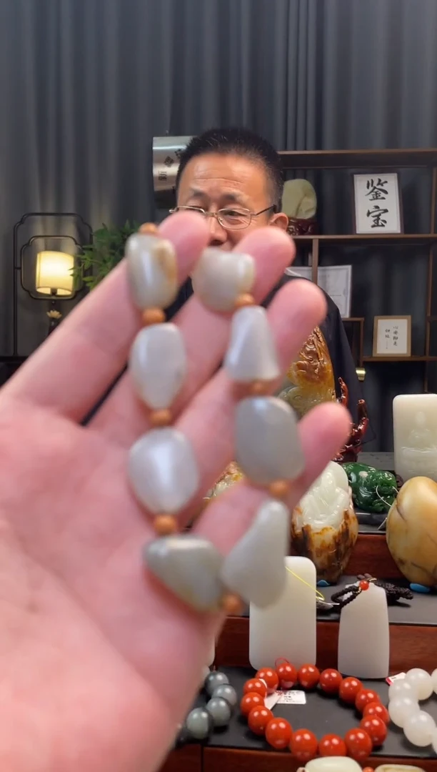 吊坠(不含链)未镶嵌和田玉手串