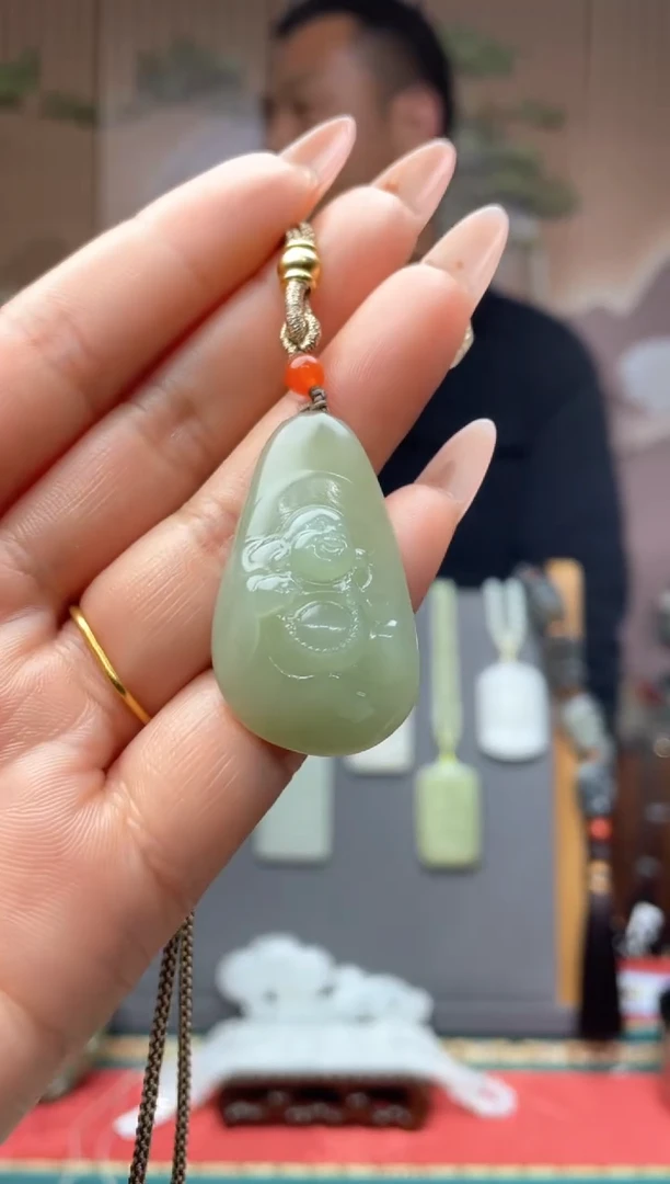【闪购商品】和田玉颈饰未镶嵌一