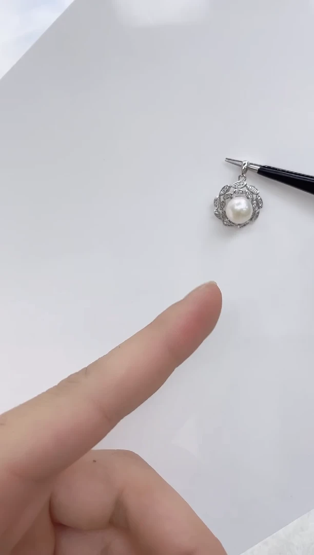 【闪购商品】海水珍珠吊坠(不含链)银S925镶嵌海水珍珠吊坠