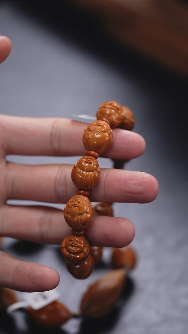 【闪购商品】橄榄核吊坠更厉害