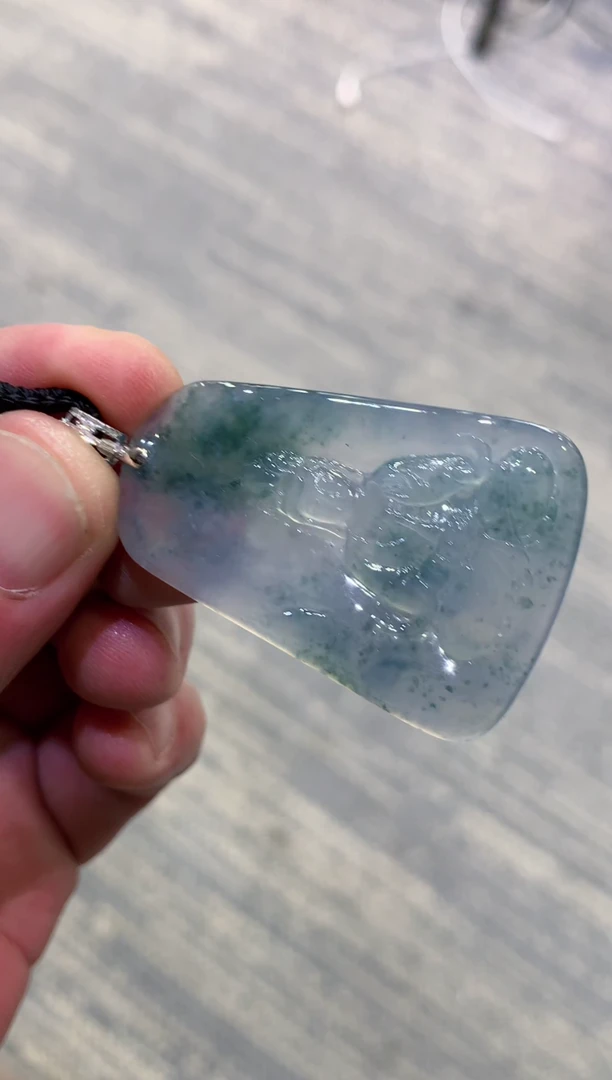 颈饰未镶嵌翡翠天然A货翡翠