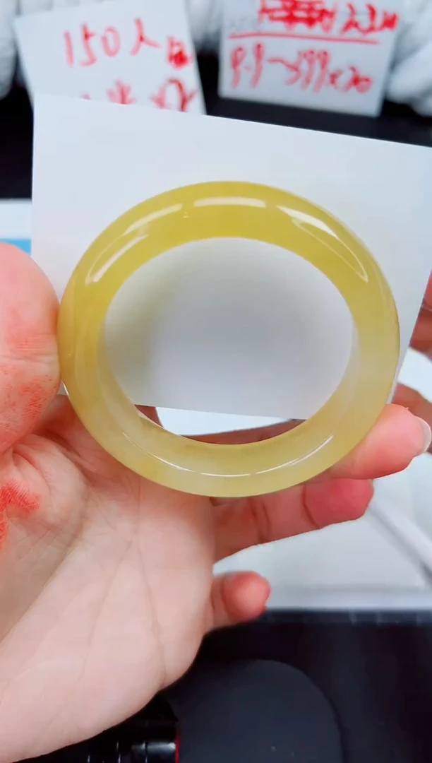 石英质玉手镯未镶嵌167-58