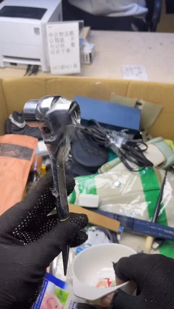 李*二手商品不退不换