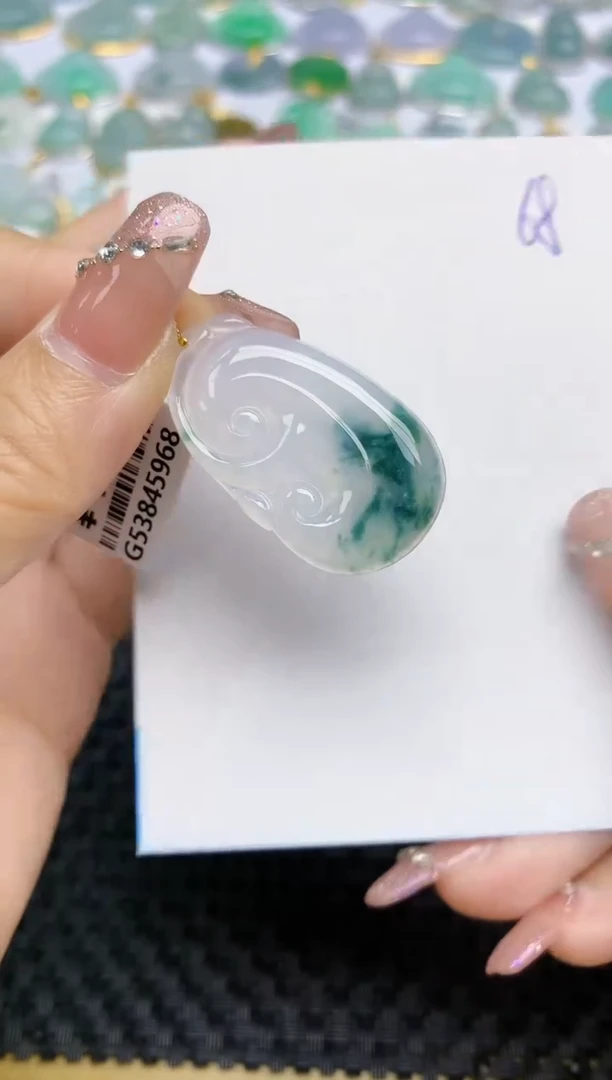 【闪购商品】翡翠颈饰18K金镶嵌天然A货翡翠 68