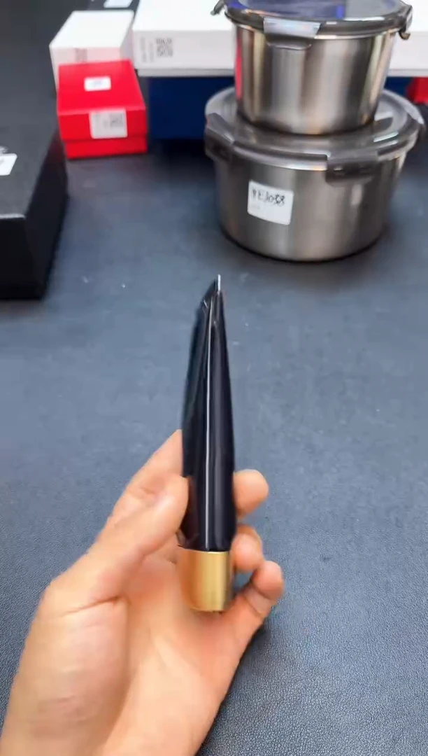 瓷片全新正品一件不留@@WE770