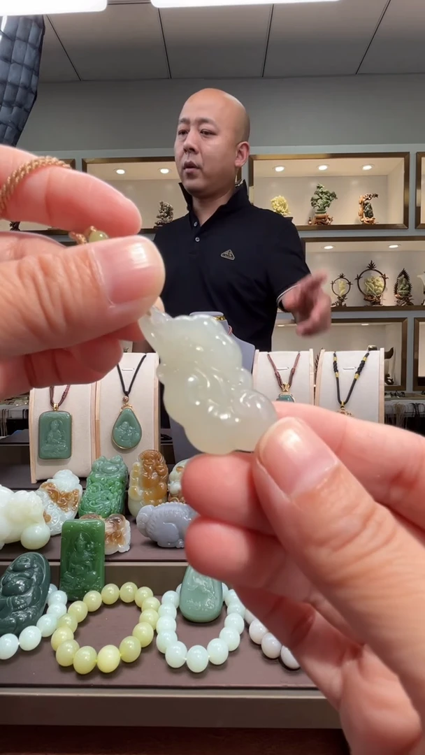 颈饰未镶嵌和田玉多样性发货1