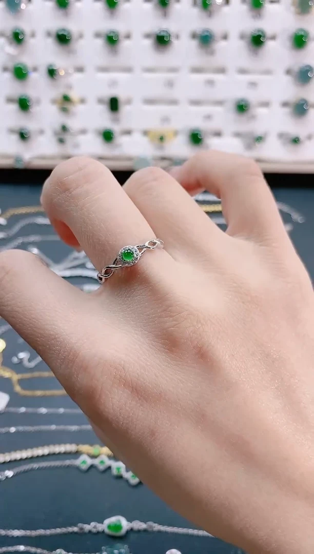 【闪购商品】翡翠戒指银S925镶嵌天然翡翠