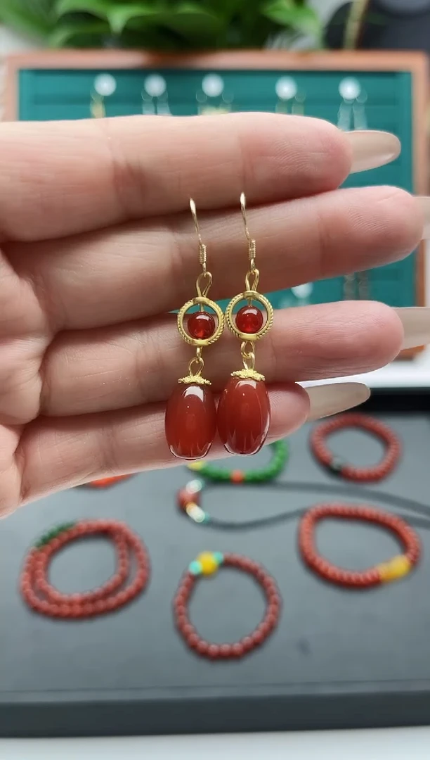 【闪购商品】南红玛瑙耳饰银S925镀金镶嵌628