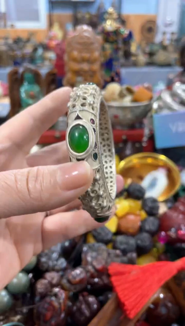 【闪购商品】摆件宫廷影视老旧工艺摆件