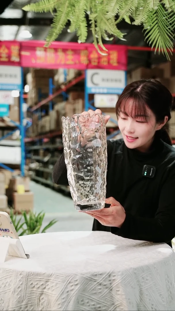 轻奢烟灰色，28花瓶