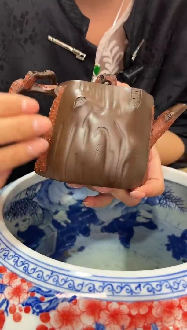 摆件瓷紫砂树桩壶