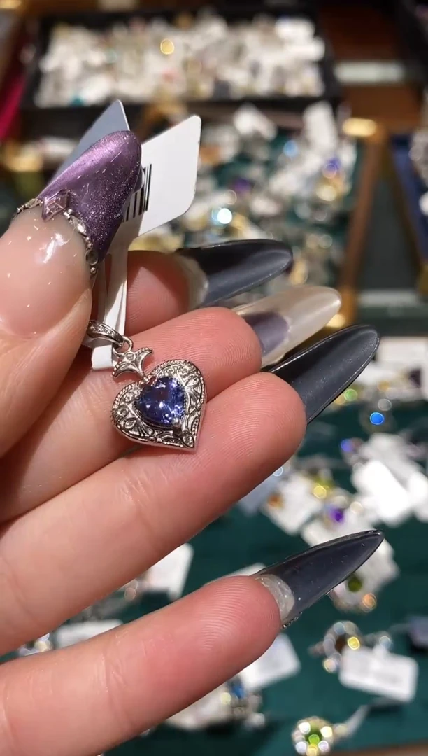 吊坠(不含链)银S925镶嵌坦桑石楚楚珠宝中古甄选不退换