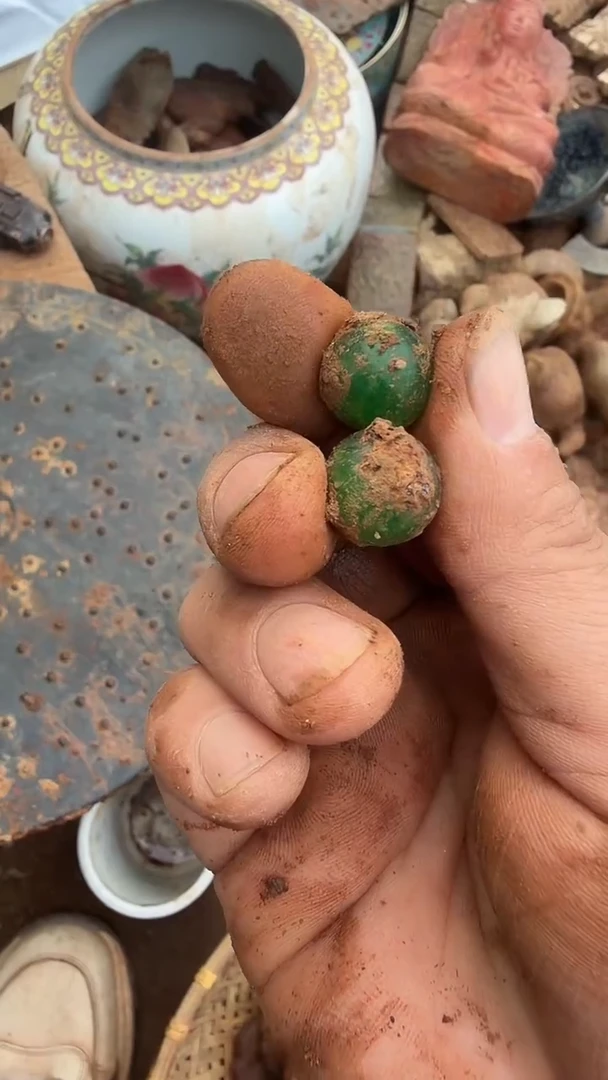 未镶嵌岫岩河磨玉（透闪石质玉）挂件乡**哥岫岩河磨玉