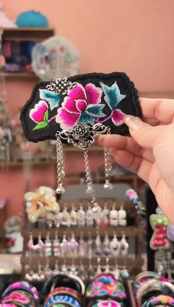 织绣艺枝独绣手工饰品48