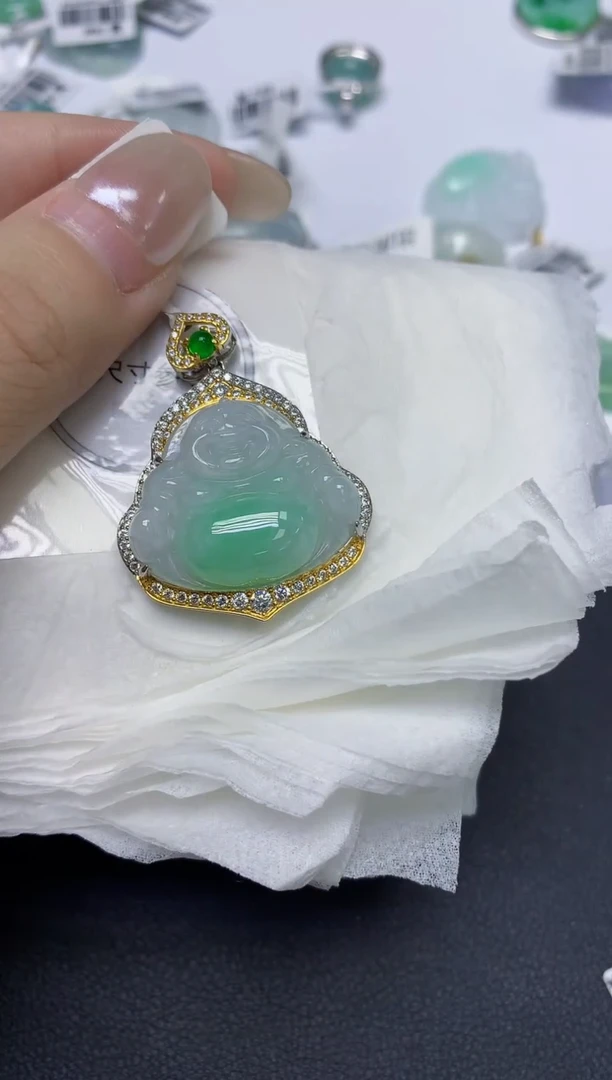 颈饰未镶嵌翡翠天然缅甸翡翠A货多样性发一件