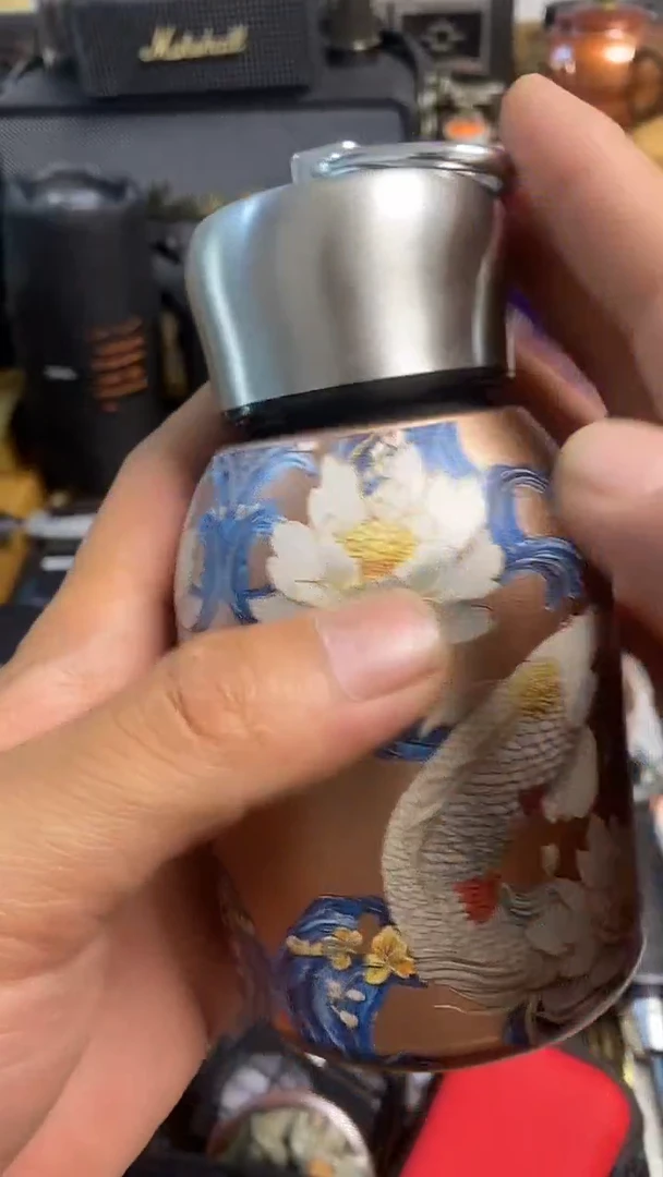瓷片闪购商品，如图所示