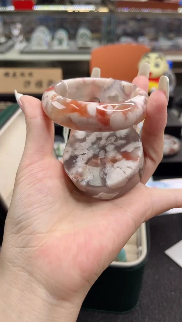 未镶嵌手镯石英质玉53圈口（赠品镯心）s906171