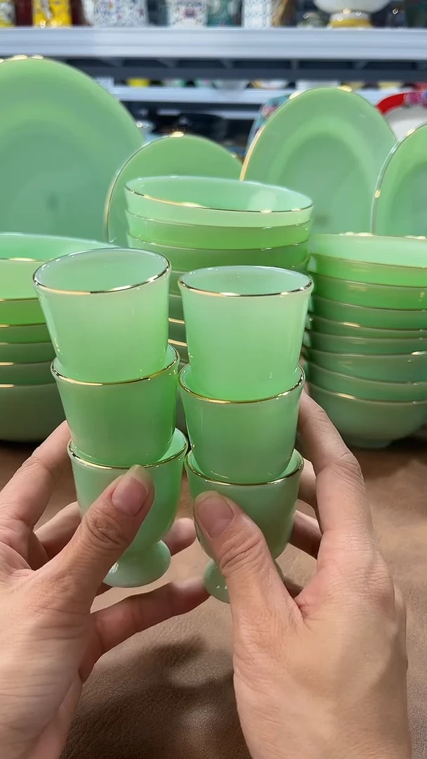玉瓷高脚酒杯6只