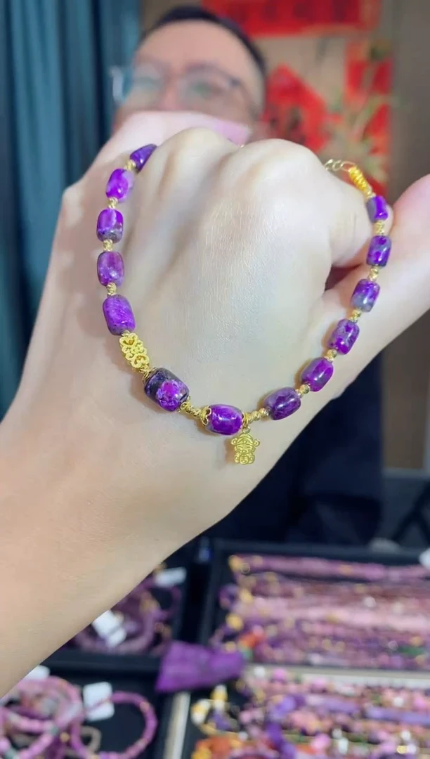 【闪购商品】苏纪石（舒俱来）手链18K金镶嵌619