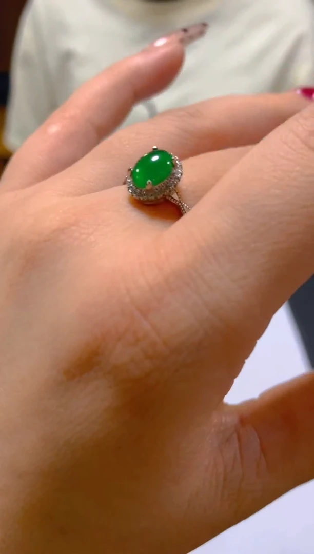 未镶嵌戒指翡翠多样性发一