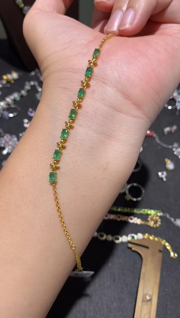 银S925镶嵌手链祖母绿手链