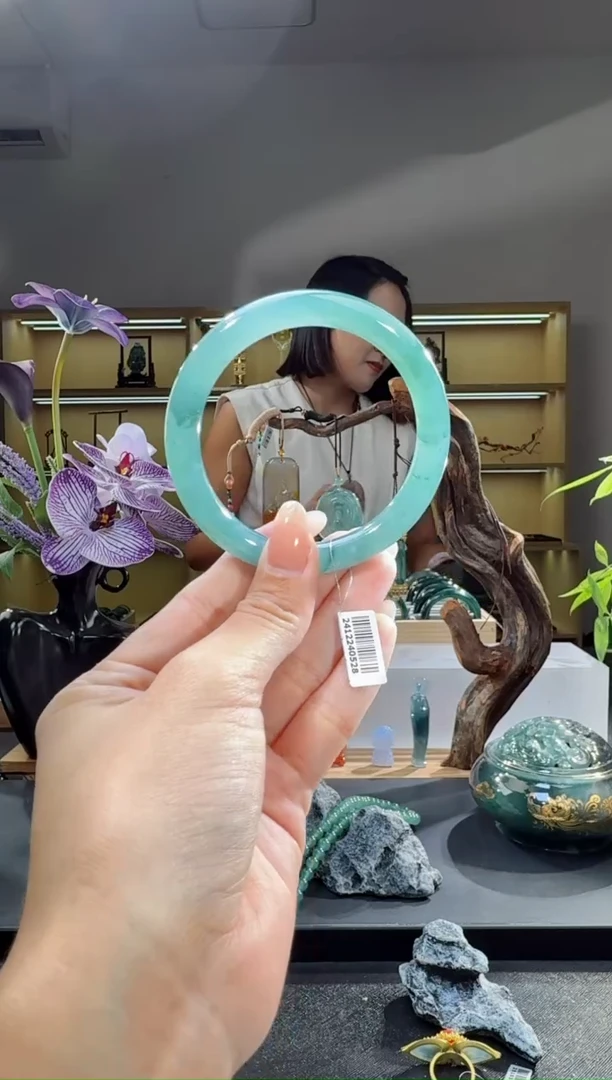 未镶嵌手镯翡翠57圈
