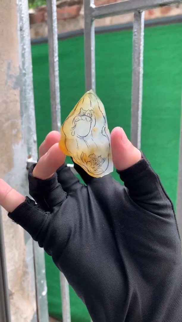 未镶嵌定制翡翠奔****?天然翡翠裸石（包工）