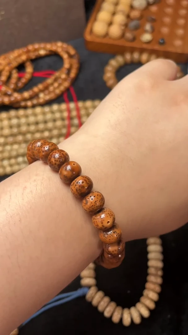 星月菩提手串精工级浅珀苹果珠10*8手串（B）