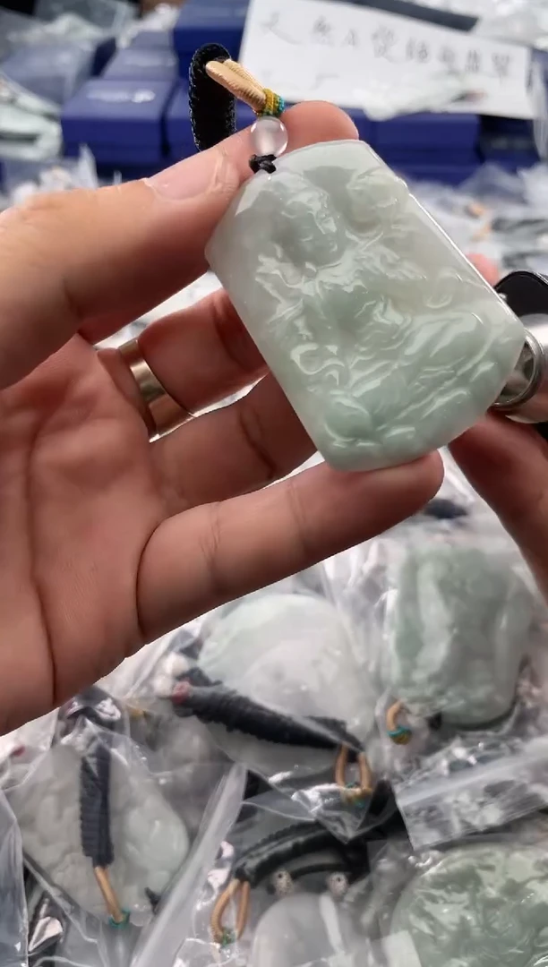 颈饰未镶嵌翡翠25/11/24/.374