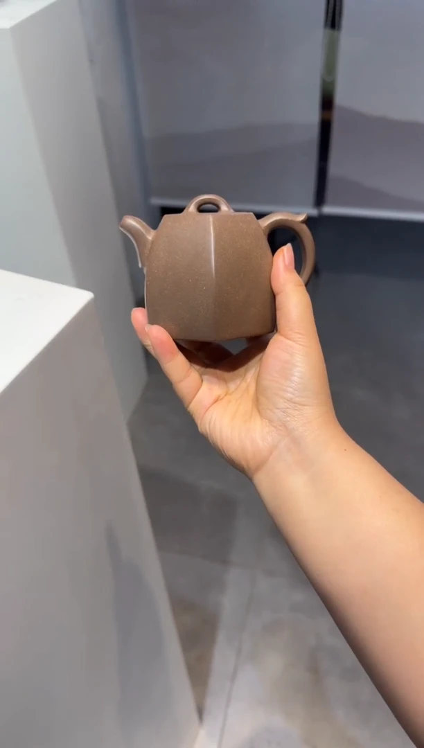 茶壶紫砂O****y六方铜坨 青灰老段 光板