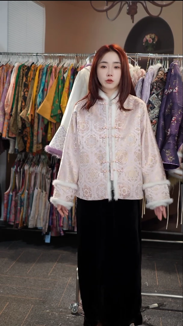 冰淇淋粉宝夹棉外套