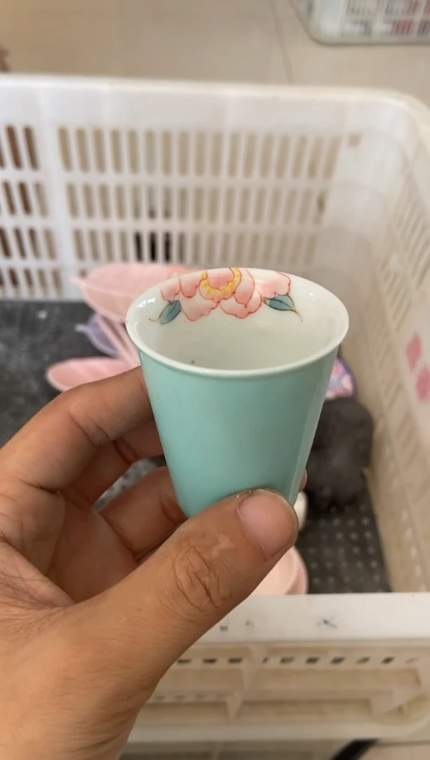 无运费险有瑕疵的摄影的产品有使用过的痕迹有点脏介意勿拍