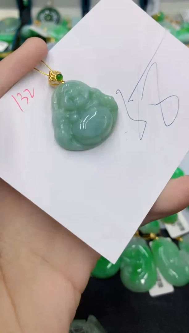 翡翠未镶嵌颈饰11111111111