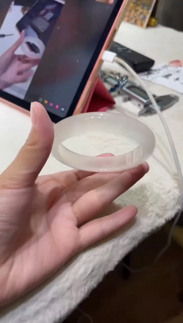 手镯玛瑙/玉髓未镶嵌56.4鉴赏期48小时