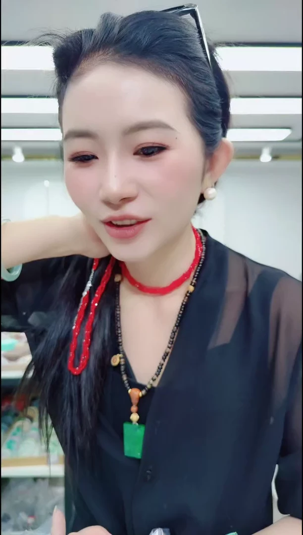 玛瑙/玉髓颈饰合金17119红麻花