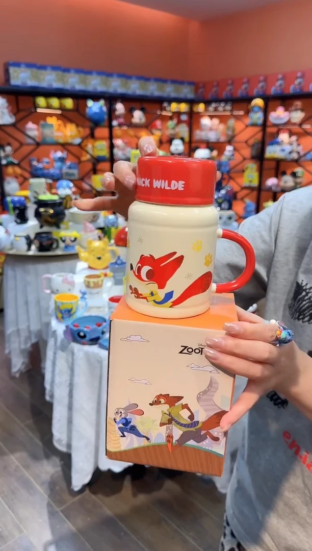 瓷片@@疯狂动物城狐尼克陶瓷带盖圆柱杯