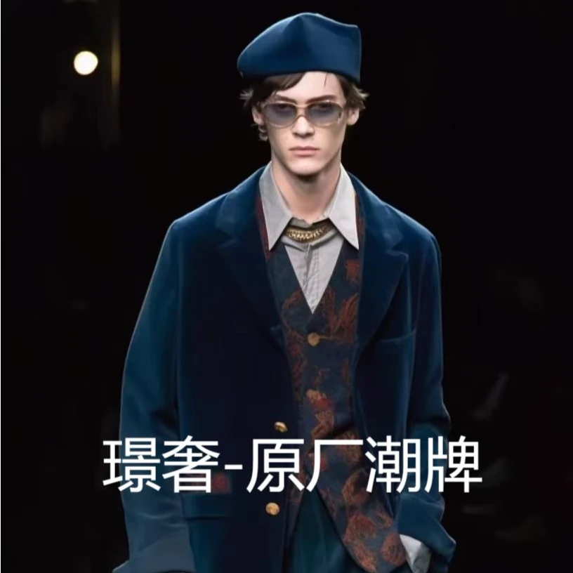 【香港暖暖】44号链接-Y9952新款百搭休闲时尚衬衫男女同款