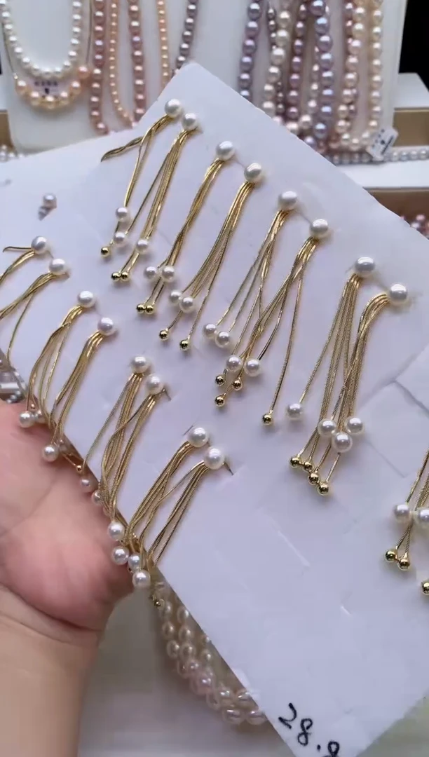 合金淡水珍珠耳饰多样性发其一，非无暇