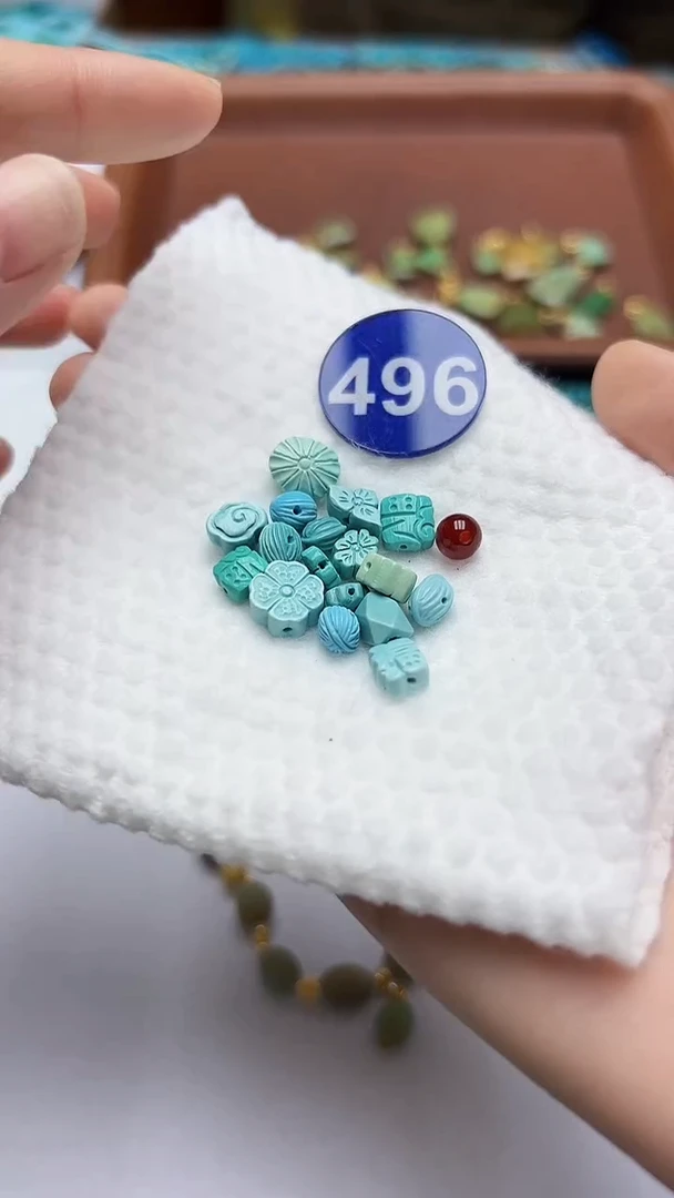 玛瑙/玉髓珠子未镶嵌496随机发