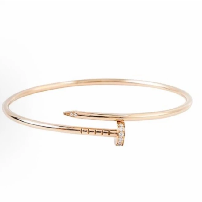 99新  CARTIER卡地亚 欧美朋克风 手镯 女款 玫瑰金色