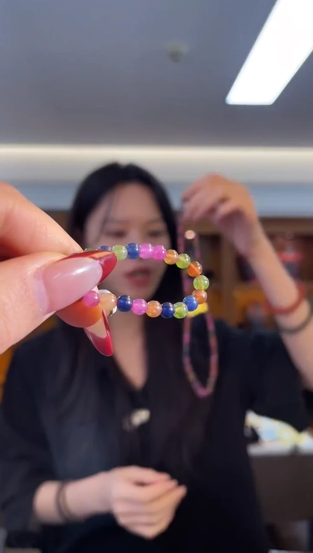 颈饰未镶嵌碧玺（多样性发一件）