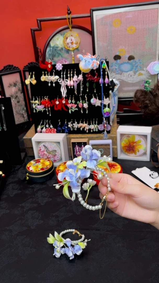 刺绣爱**宝非遗苏绣手工饰品