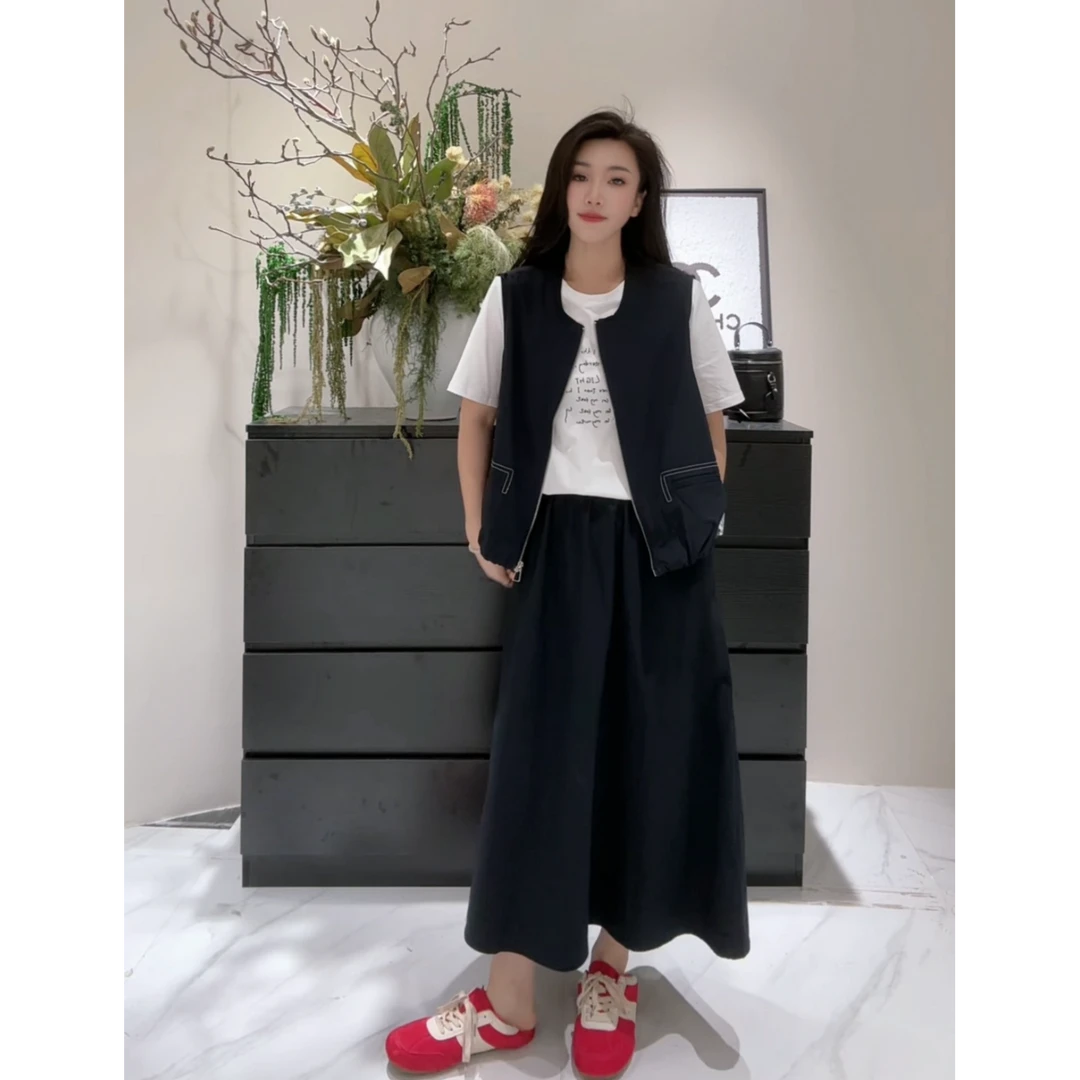 8866春夏季新款时尚套装女时尚宽松休闲马甲短袖T恤半身裙三件套