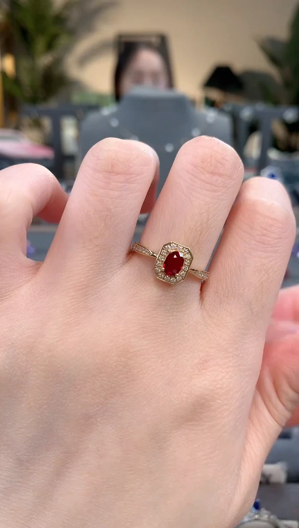 【闪购商品】红宝石戒指18K金镶嵌缅甸