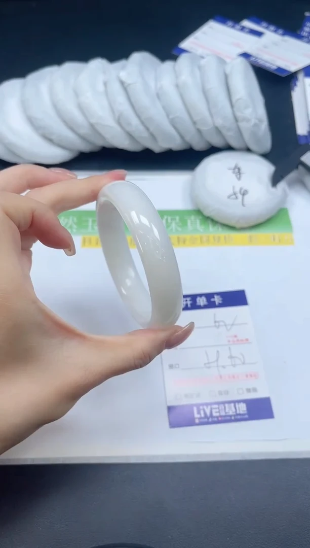 未镶嵌手镯和田玉062-5960