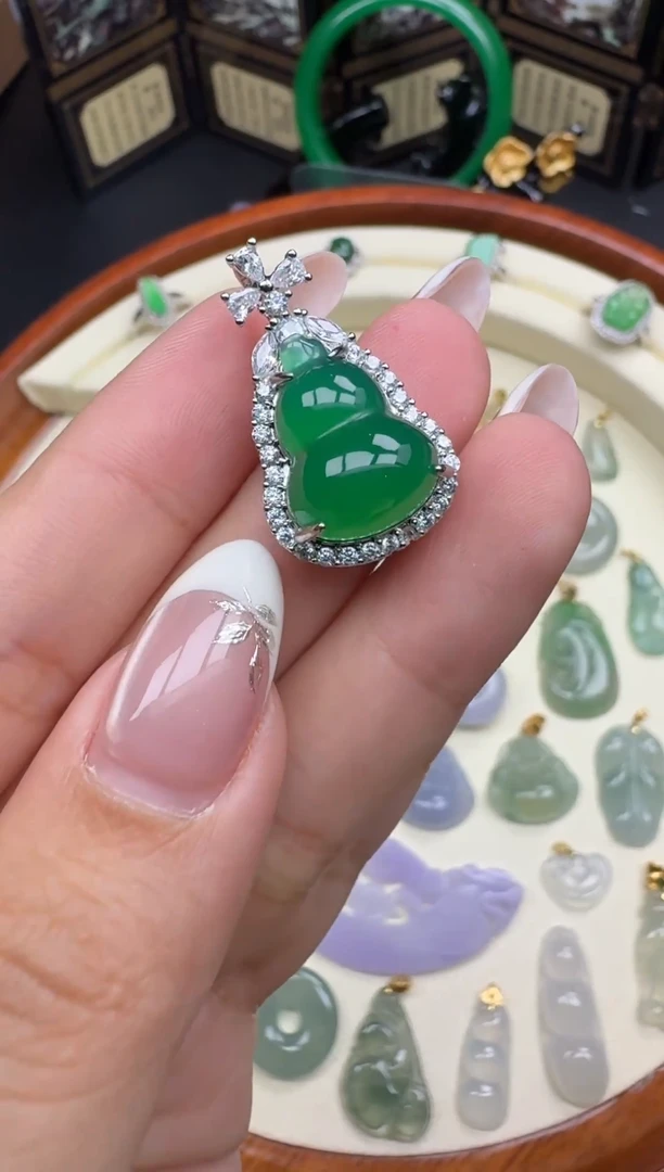 合金吊坠(赠链)玛瑙/玉髓8070